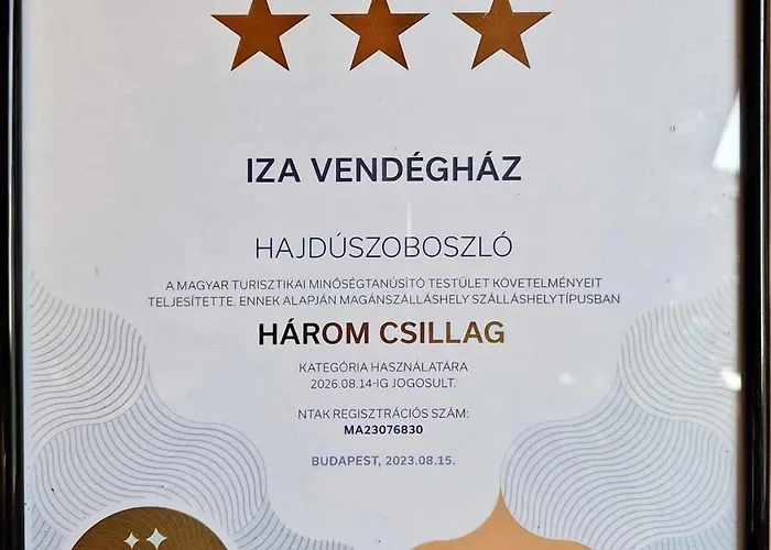Iza *